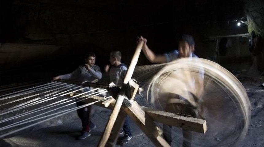 27 Kare İle Kendirciler