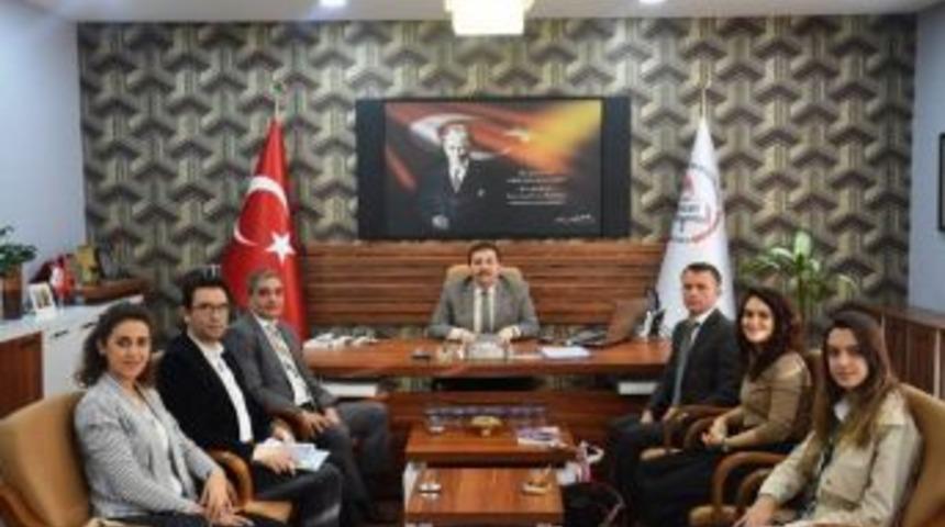 Projelerini Anlattılar