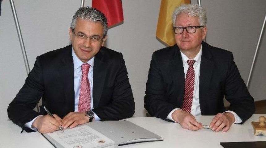 Karşıyaka&rsquo;ya Almanya&rsquo;dan &rsquo;kardeş&rsquo; Geliyor