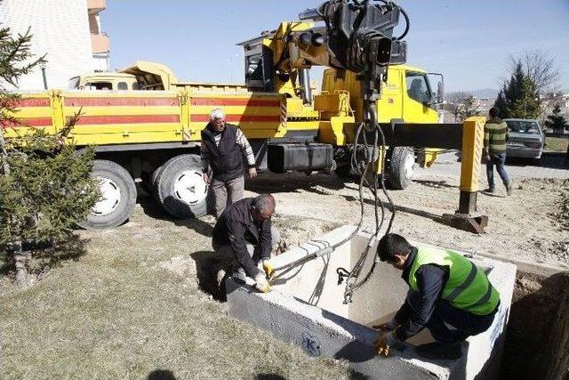 Vadişehir’de Çöp Konteynerleri Yer Altına Alındı