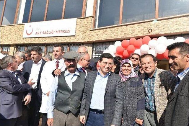 Kepez Belediyesi Mahallelere Şifa Dağıtıyor