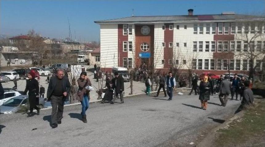 Tatvan&rsquo;da Ygs Maratonu Sona Erdi