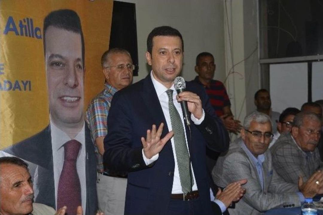 Ak Partili Kaya, İzmir&rsquo;de Gen&ccedil;lerle Bir Araya Geldi