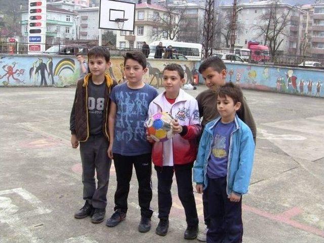 Y&uuml;r&uuml;me G&uuml;&ccedil;l&uuml;ğ&uuml; &Ccedil;eken Yusuf Satran&ccedil; Sayesinde Hayata Tutundu 2