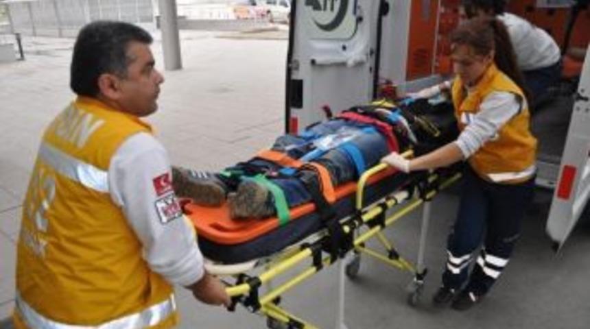 Direksiyon Hakimiyetini Kaybeden Ara&ccedil; Takla Attı; 1&rsquo;i Ağır 3 Yaralı