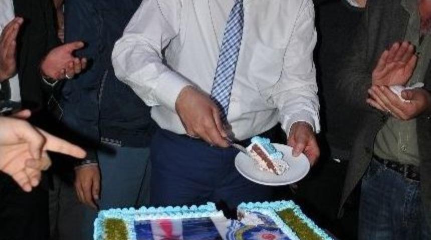 Alanya&rsquo;da Emekli Polise Pastalı Veda