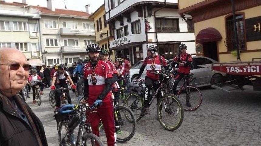 Pedallar Bu Kez Doktorlar İ&ccedil;in &Ccedil;evrildi