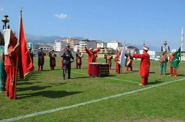 Suriyelilerin Final Maçı Şölene Dönüştü