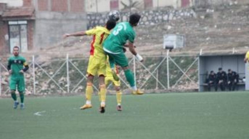 1.amat&ouml;r K&uuml;me Futbol Liginde Play Off Bileti Alanlar Ve D&uuml;şenler