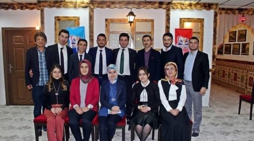 Erzincan Gençlik Meclisi 2. Gençlik Buluşmasını Gerçekleştirdi