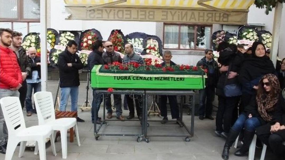 Burhaniye&rsquo;de Doktor Kenan Tortop Son Yolculuğuna Uğurlandı