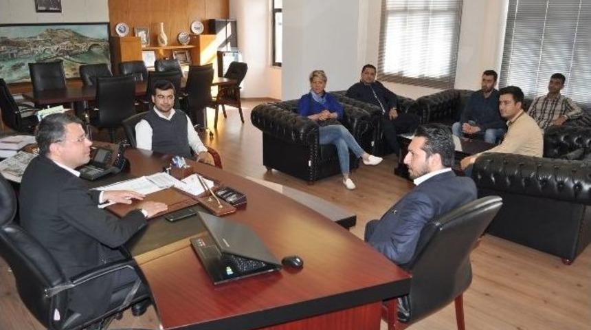 Chp Gen&ccedil;lik Kollarından Başkan Turgut&rsquo;a Ziyaret