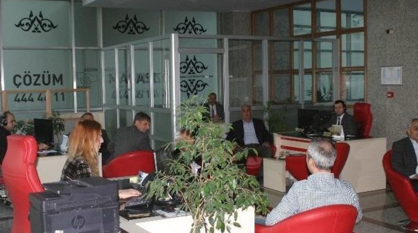 Kahramanmaraş B&uuml;y&uuml;kşehir Belediyesi Sorunları Masada &Ccedil;&ouml;z&uuml;yor