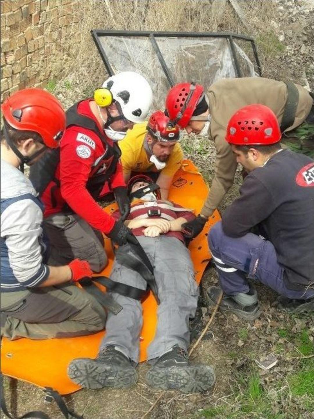 Akut&rsquo;tan 35 G&ouml;n&uuml;ll&uuml;ye Enkaz Eğitimi