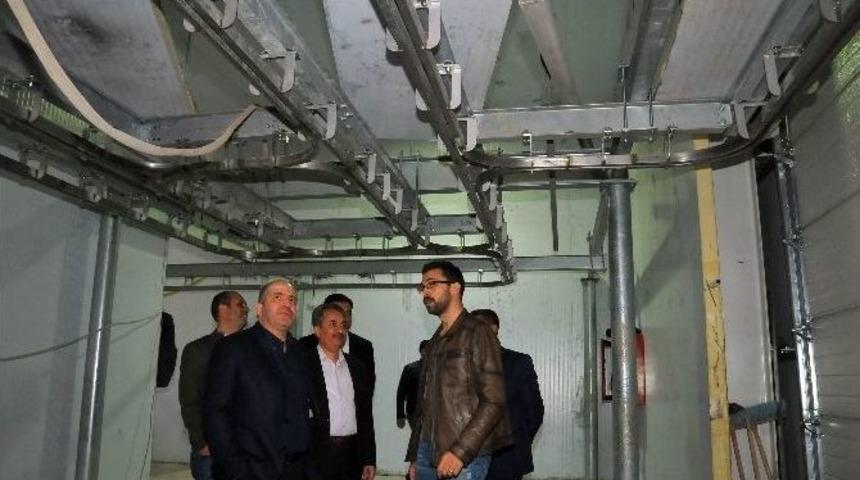 Baloğlu Ve Akkaya Et Entegre Tesisini Gezdi