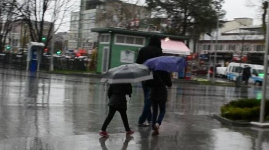 Sakarya Yeni Haftaya Yağmurla Başladı