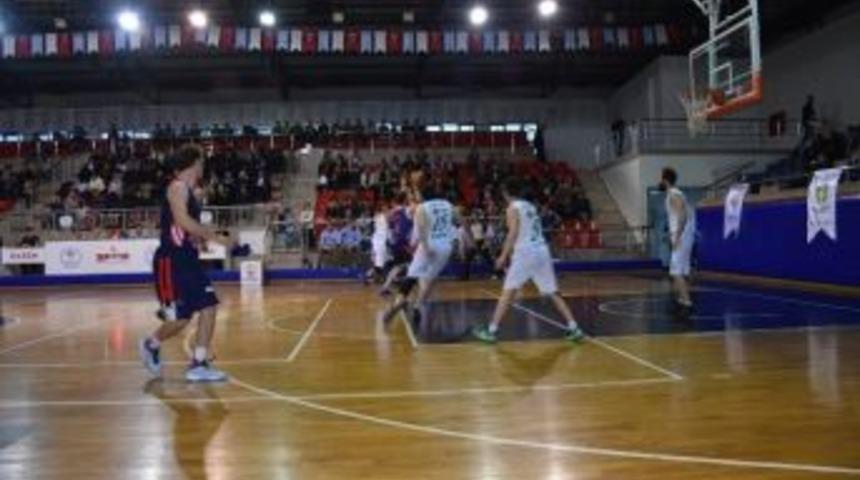 D&uuml;zce Belediyespor Basketbolda 6. Sırada