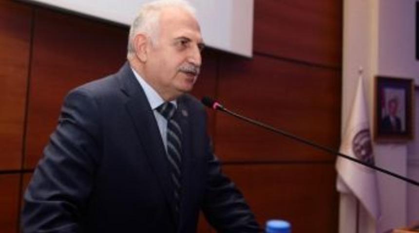 Atat&uuml;rk &Uuml;niversitesi Rekt&ouml;r&uuml; Prof.dr. Hikmet Ko&ccedil;ak: