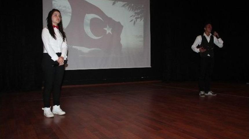 İstiklal Marşı&rsquo;nın Kabul&uuml;n&uuml;n 95. Yılı Turhal&rsquo;da Kutlandı