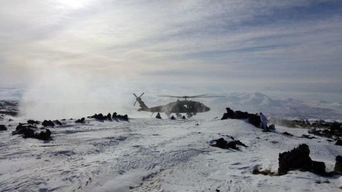 Tsk&rsquo;dan &Uuml;&ccedil; İlde Ter&ouml;r Operasyonu