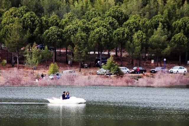 Ula G&ouml;leti&rsquo;nin &Ccedil;ehresi Değişti 1