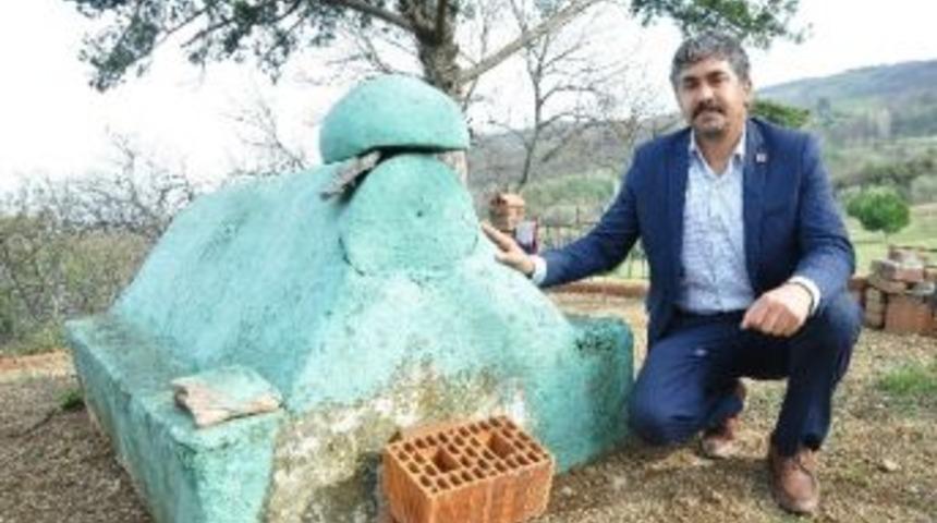 Defineciler Yatırı Kazdı