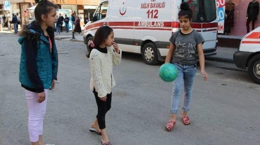 Surlu &Ccedil;ocukların Sevinci Buruk