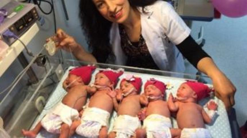 Bursa&rsquo;da D&uuml;nyaya Gelen Beşizler 1 Aylık Oldu