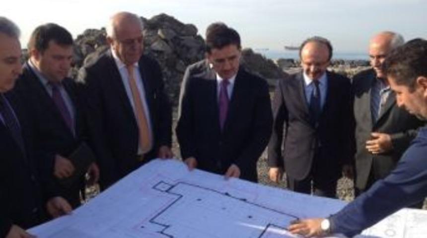 Vali Topaca İskenderun&rsquo;da Cami İnşaatını İnceledi