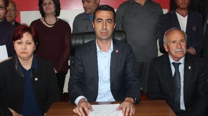 Chp Niğde İl Başkanı Ankara Saldırısı İle İlgili Basın Toplantısı D&uuml;zenledi