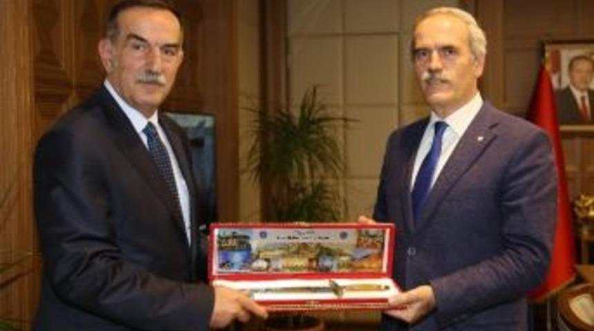 Bursa 24 Nisan&rsquo;da Şehitlerini Anacak