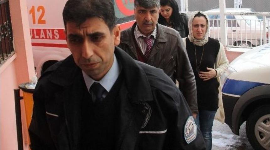 Boşanmak İstediği Eşi Tarafından Darp Edildi