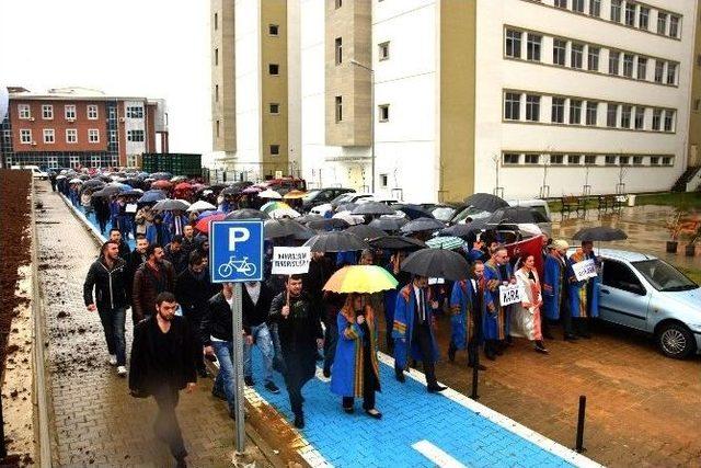 Ankara’da Gerçekleştirilen Bombalı Saldırı Giresun Üniversitesi’nde Protesto Edildi