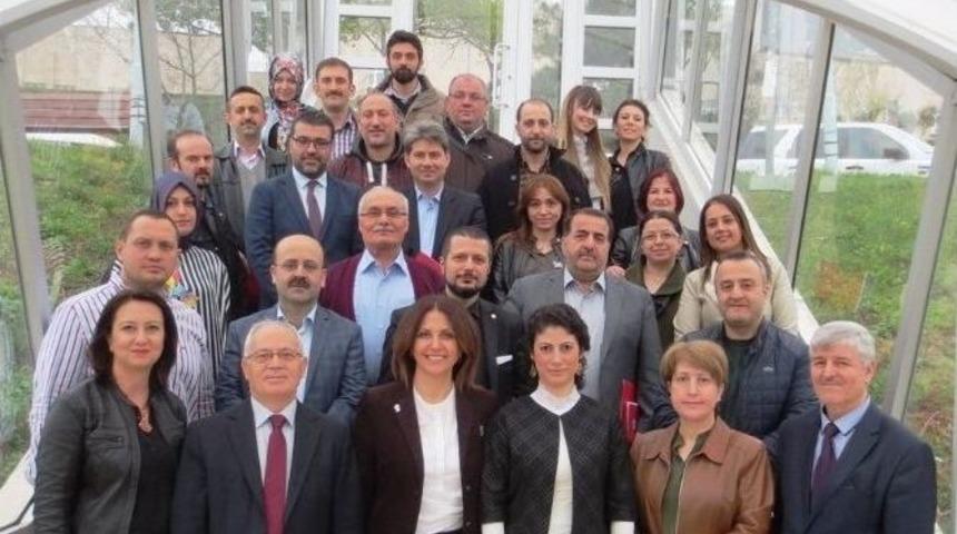 Om&uuml;sem&rsquo;de Arabuluculuk Eğitimi Sona Erdi