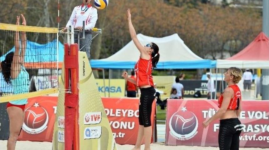 Muratpaşa, Plaj Voleybolu&rsquo;nda Da İddialı