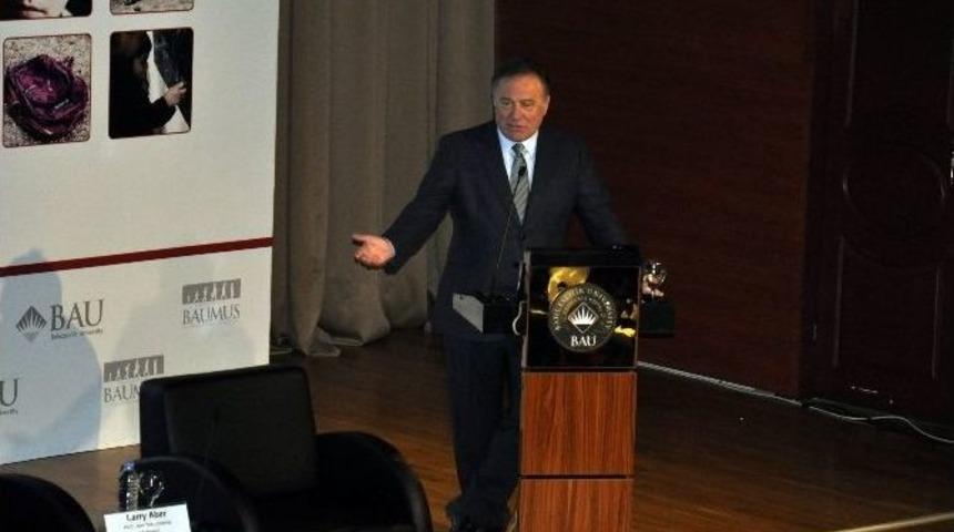 Suriyeli M&uuml;lteciler İstanbul Zirvesi Ger&ccedil;ekleşti