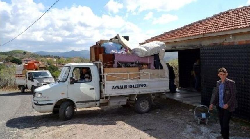 Ayvalık&rsquo;ta &lsquo;yerde Yatan Yaşlı K&ouml;yl&uuml;&rsquo; Kalmayacak