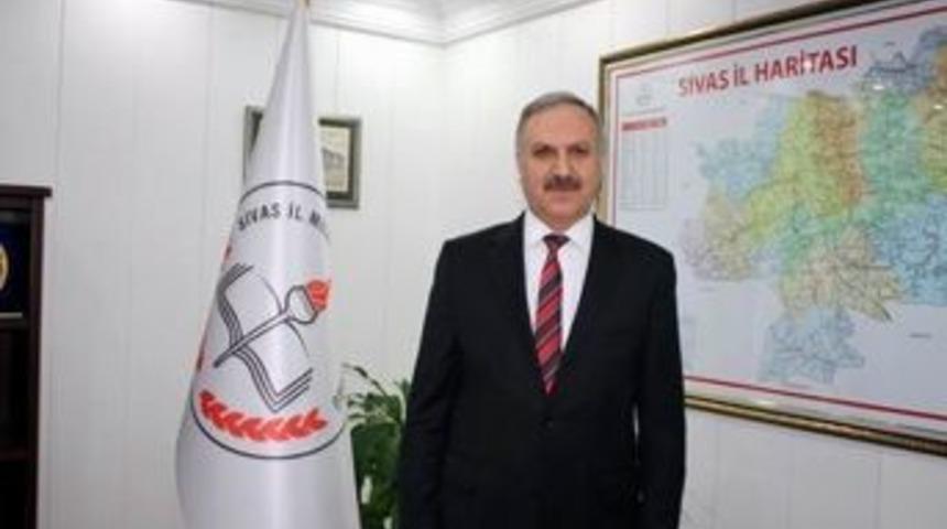 İl Milli Eğitim M&uuml;d&uuml;r&uuml; Altınsoy Tıp Bayramı&rsquo;nı Kutladı