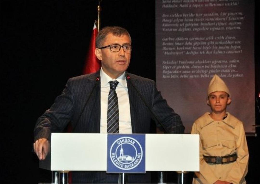 İstiklal Marşı&rsquo;nı En İyi Okumak İ&ccedil;in Yarışan &Ouml;ğrenciler Duygusal Anlar Yaşattı