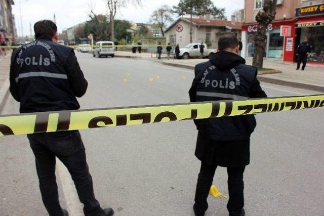 Edirne&rsquo;de Hdp Binasına Silahlı Saldırı 2