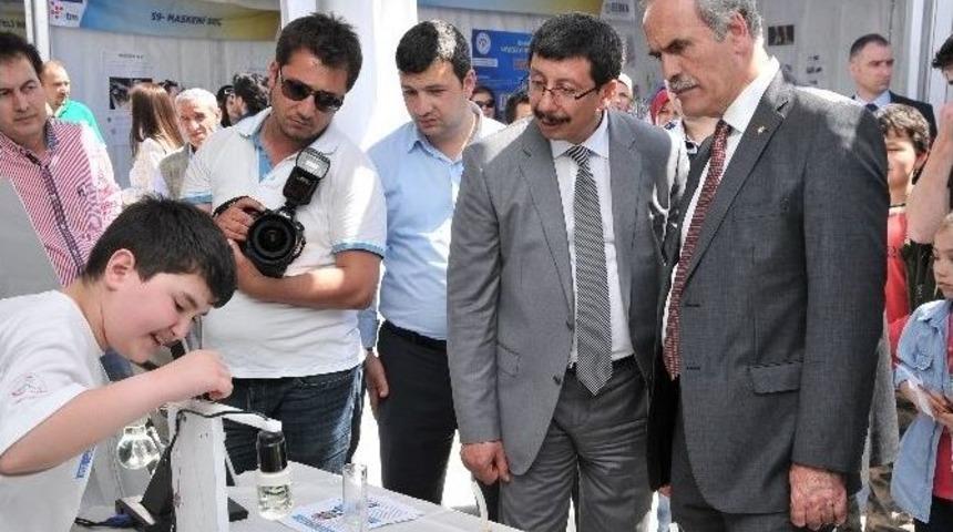 Geleceğin Bilim Adamlarından Proje Yağıyor