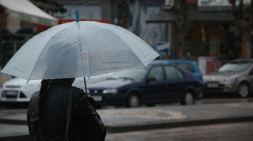 Tokat’ta Karla Karışık Yağmur Yağışı