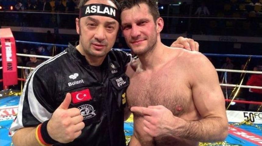 Boksta T&uuml;rk Başarısı