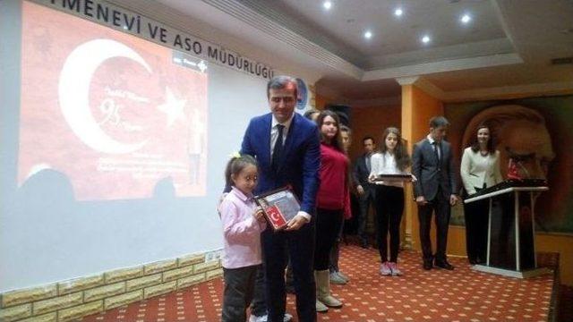 Ak&ccedil;akoca&rsquo;da İstiklal Marşının Kabul&uuml; Kutlandı 1