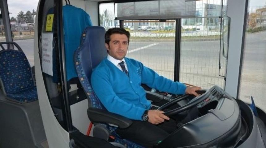 Belediye Otob&uuml;s Şof&ouml;rlerine Tek Tip Kıyafet Uygulaması