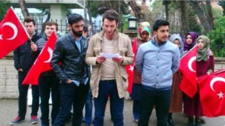 Balıkesir &Uuml;niversitesi &Ouml;ğrencilerinden Ter&ouml;re Tepki