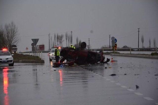 Sungurlu’da Trafik Kazası: 2 Yaralı