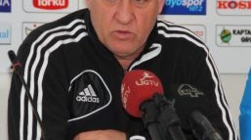 Bakkal: "bug&uuml;n Futbol Konuşacak Bir Durum Yok"