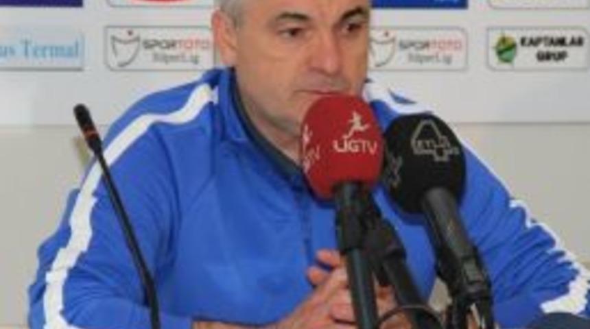 &Ccedil;alımbay: "b&ouml;yle Bir Ortamda Futbol Konuşmak İstemiyoruz"