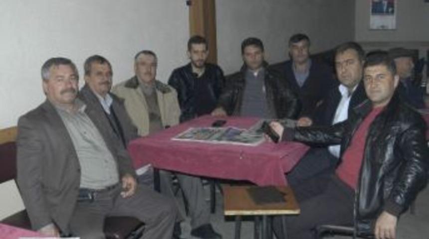 Muhtarlardan &Ouml;rnek Davranış